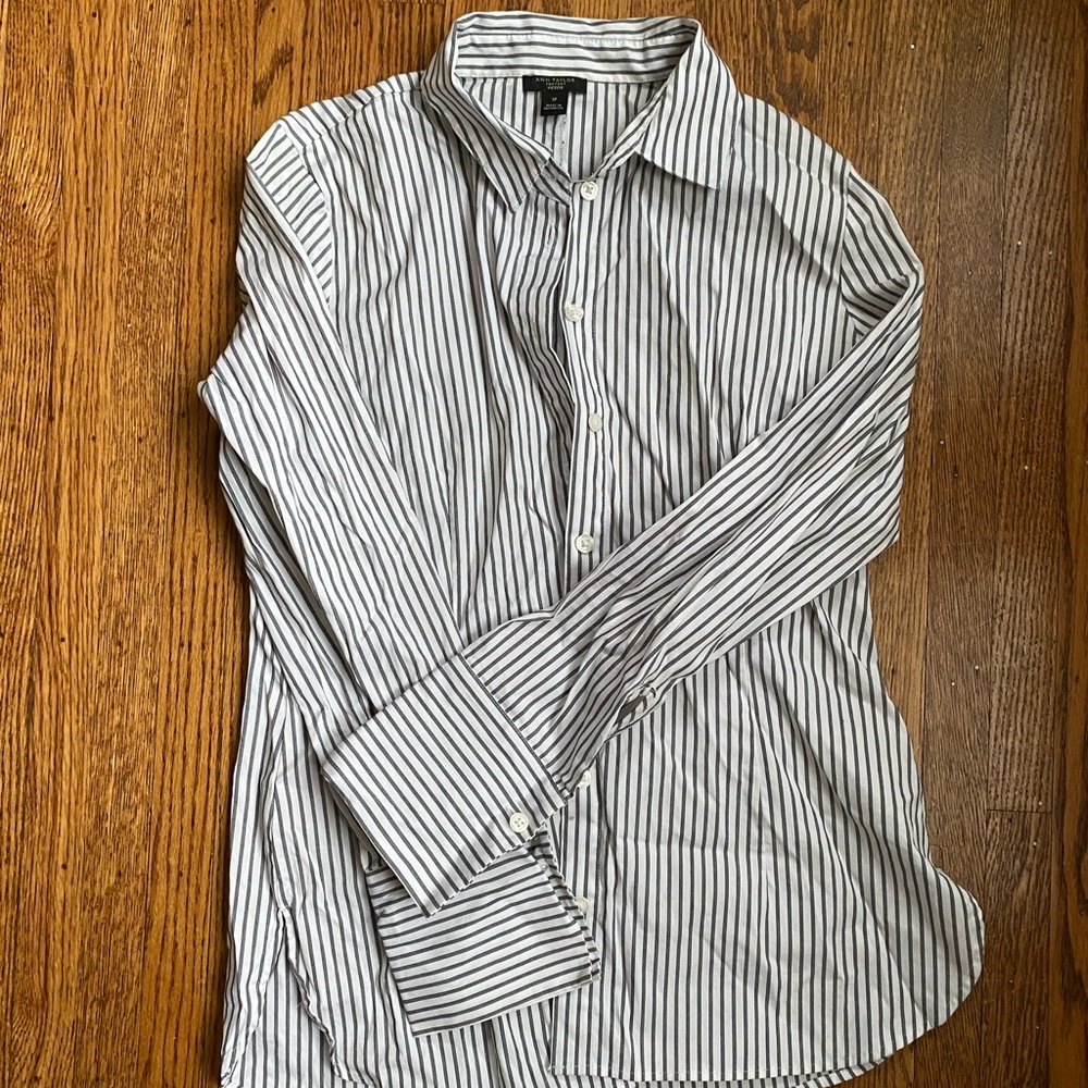 Ann Taylor Button Down